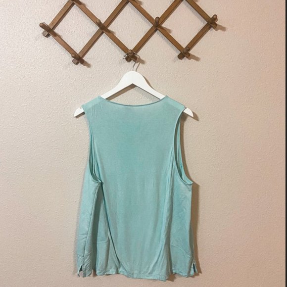 Champion "Breathe Deep" Graphic Tank - Picture 2 of 3